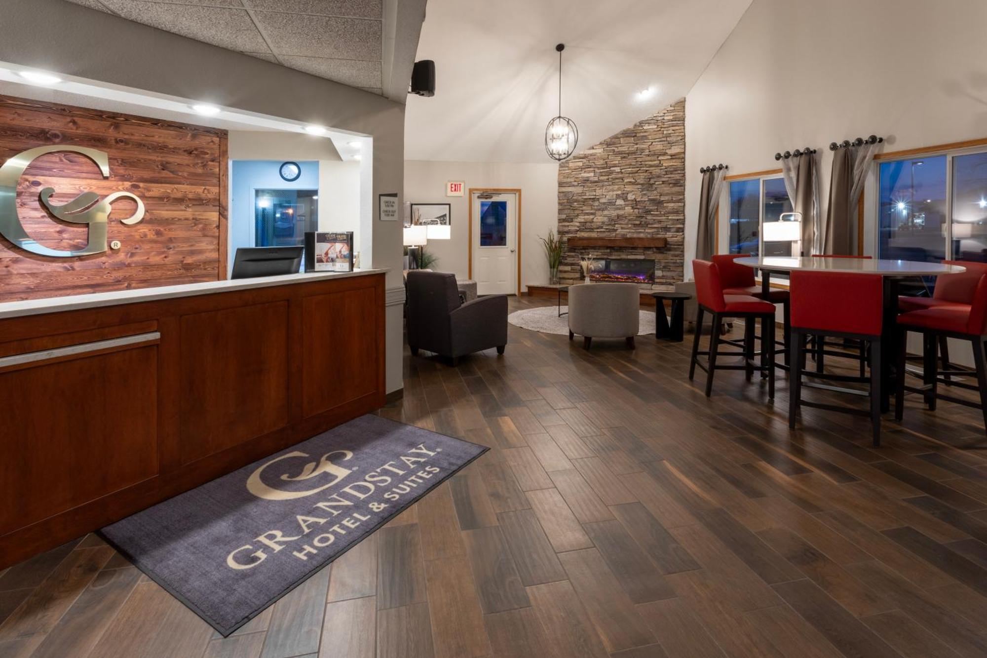 Cambridge Grandstay Hotel & Suites מראה חיצוני תמונה